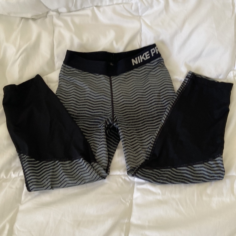 💞Nike Leggings 💞 - Picture 2 of 5